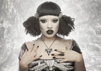 alexandra_merino_dahlia_deranged_02