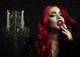 alexandra_merino_dahlia_deranged_09