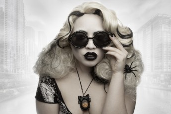 alexandra_merino_dahlia_deranged_13